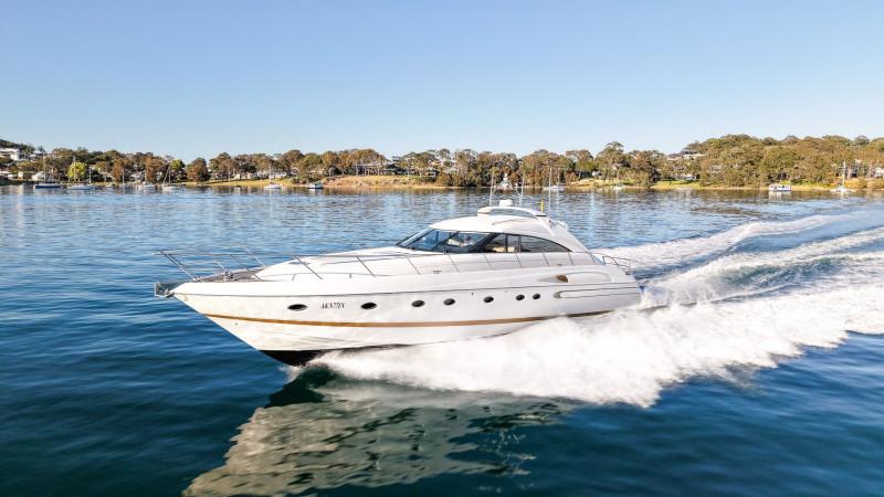 2004 Princess V65 Sports Cruiser