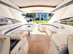 2004 Princess V65 Sports Cruiser