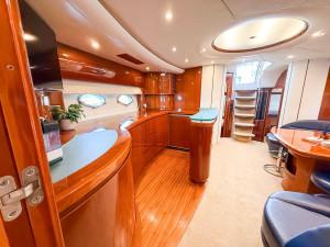 2004 Princess V65 Sports Cruiser