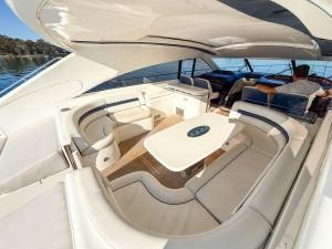 2004 Princess V65 Sports Cruiser
