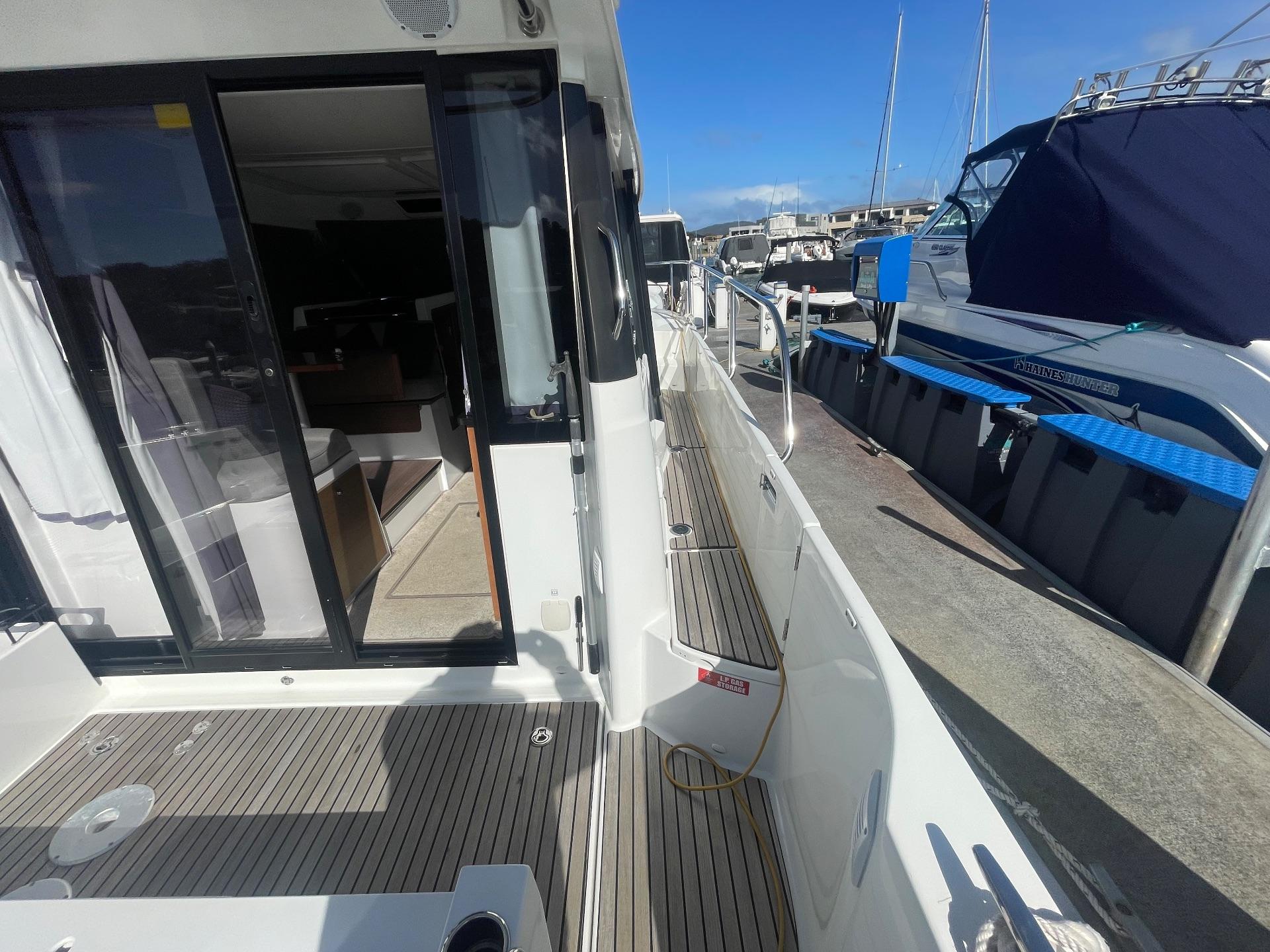 2021 Jeanneau Merry Fisher 1095