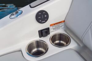 2027 Sea Ray SDX 250 OB