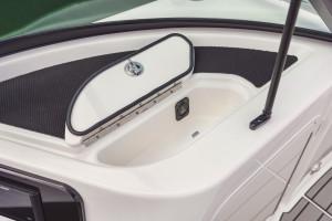 2027 Sea Ray SDX 250 OB