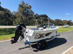 Quintrex 430 Fishabout (NEW B65711)