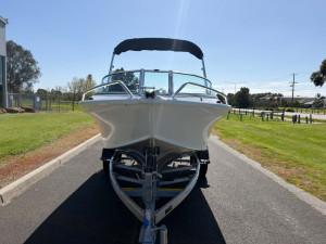 Quintrex 430 Fishabout (NEW B65711)