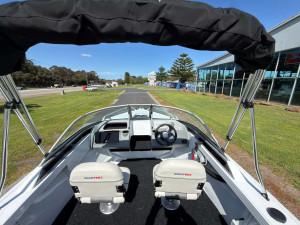 Quintrex 430 Fishabout (NEW B65711)
