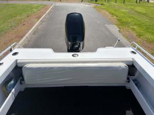 Quintrex 430 Fishabout (NEW B65711)