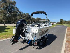 Quintrex 430 Fishabout (NEW B65711)