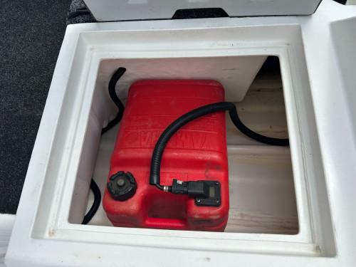 Carousel 1 of POLYCRAFT 450 DRIFTER CENTRE CONSOLE WITH YAMAHA 60HP FOURSTROKE - I'M SOLD!
