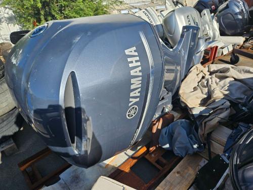 Carousel 1 of 2011 YAMAHA F300 BET **Ideal high HP Budget Repower