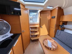 2017 Bavaria S33 HT 