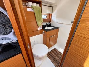 2017 Bavaria S33 HT 