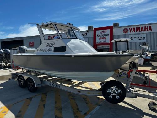 Carousel 2 of Used 1989 Bertram 20 - 6.8m Cabin Cruiser