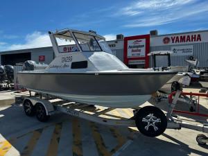Used 1989 Bertram 20 - 6.8m Cabin Cruiser