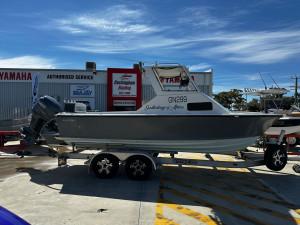 Used 1989 Bertram 20 - 6.8m Cabin Cruiser
