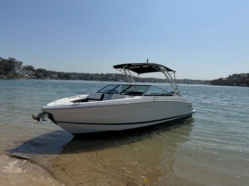 2023 Cobalt R4 Outboard