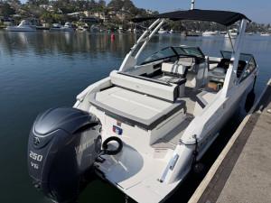 2023 Cobalt R4 Outboard