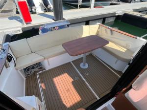 2012 BENETEAU ANTARES 8.80 OUTBOARD