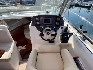 2012 BENETEAU ANTARES 8.80 OUTBOARD