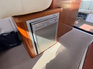 2012 BENETEAU ANTARES 8.80 OUTBOARD