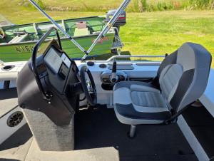 469 Crossfire Stacer, 80hp Mercury four stroke & alloy drive on trailer