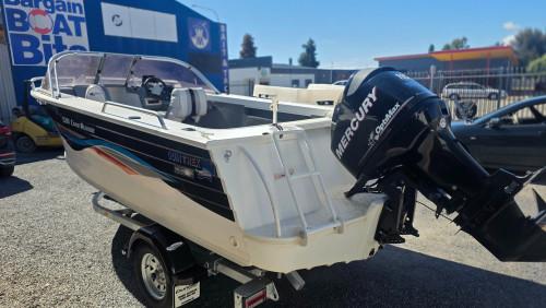 Carousel 3 of Quintrex 530 Coast Runner 2005 90hp 2 Stroke