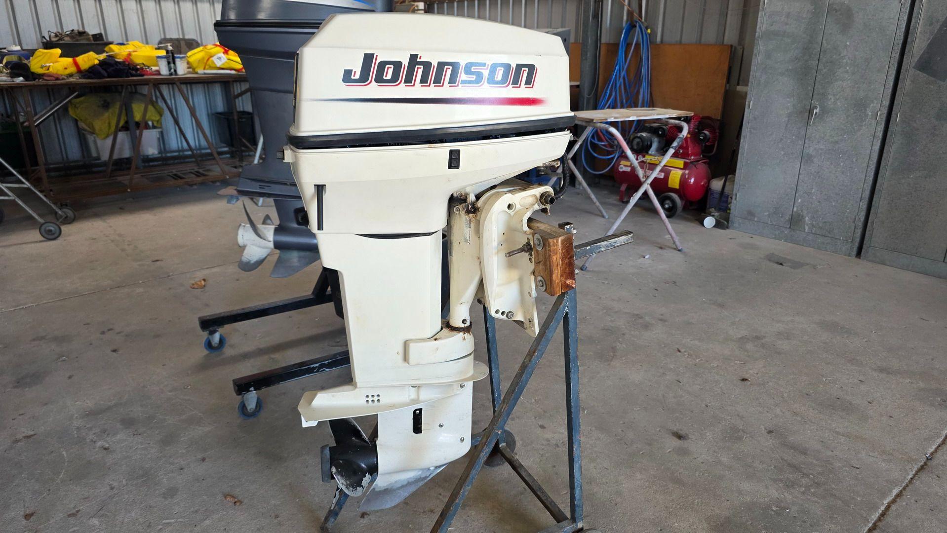 40hp Johnson 2004 Long Shaft
