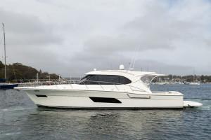 Riviera 445 SUV