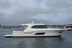 Riviera 445 SUV
