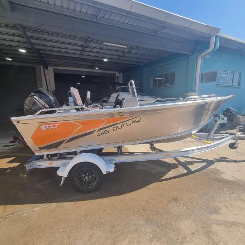 STACER 4.49 OUTLAW SIDE CONSOLE