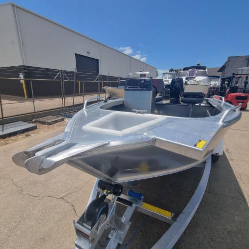 Carousel 2 of STACER 4.29 OUTLAW SIDE CONSOLE