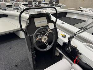 Stacer 519 Crossfire SE Side Console Suzuki DF115 2026 Model