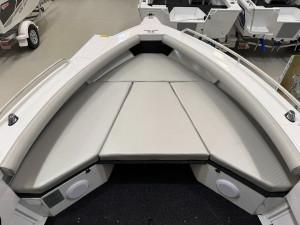Stacer 519 Crossfire SE Side Console Suzuki DF115 2026 Model