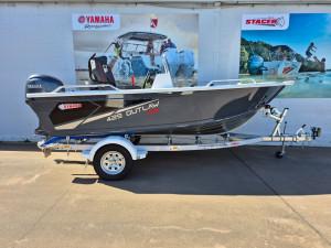Stacer 429 Outlaw 2027 Side Console SE