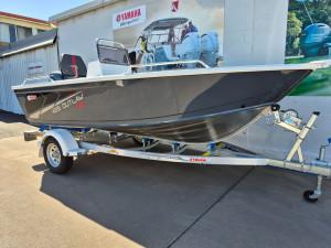 Stacer 429 Outlaw 2027 Side Console SE