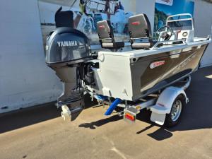 Stacer 429 Outlaw 2027 Side Console SE