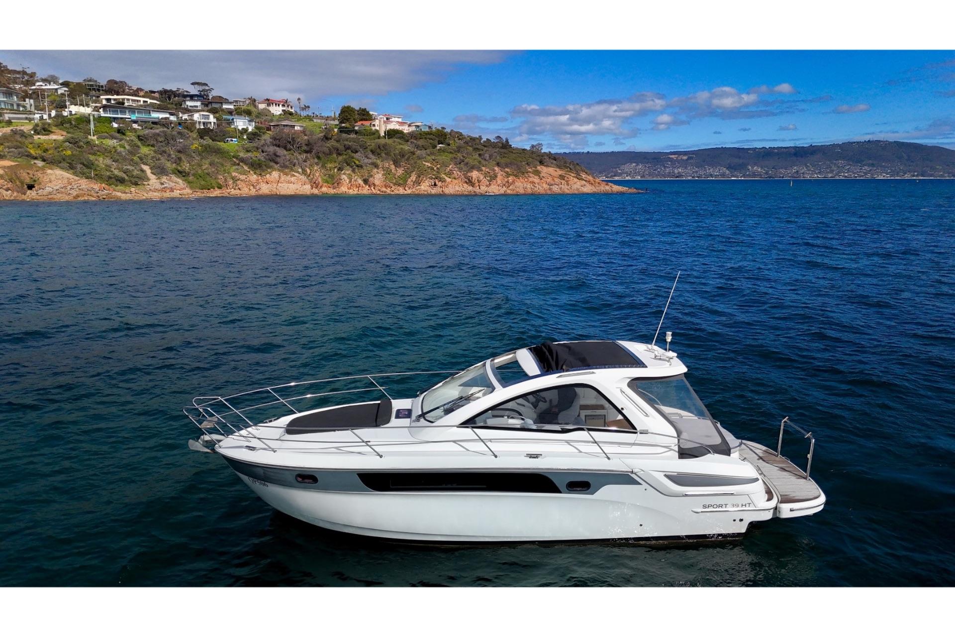 2013 Bavaria 35 Sport Hard Top