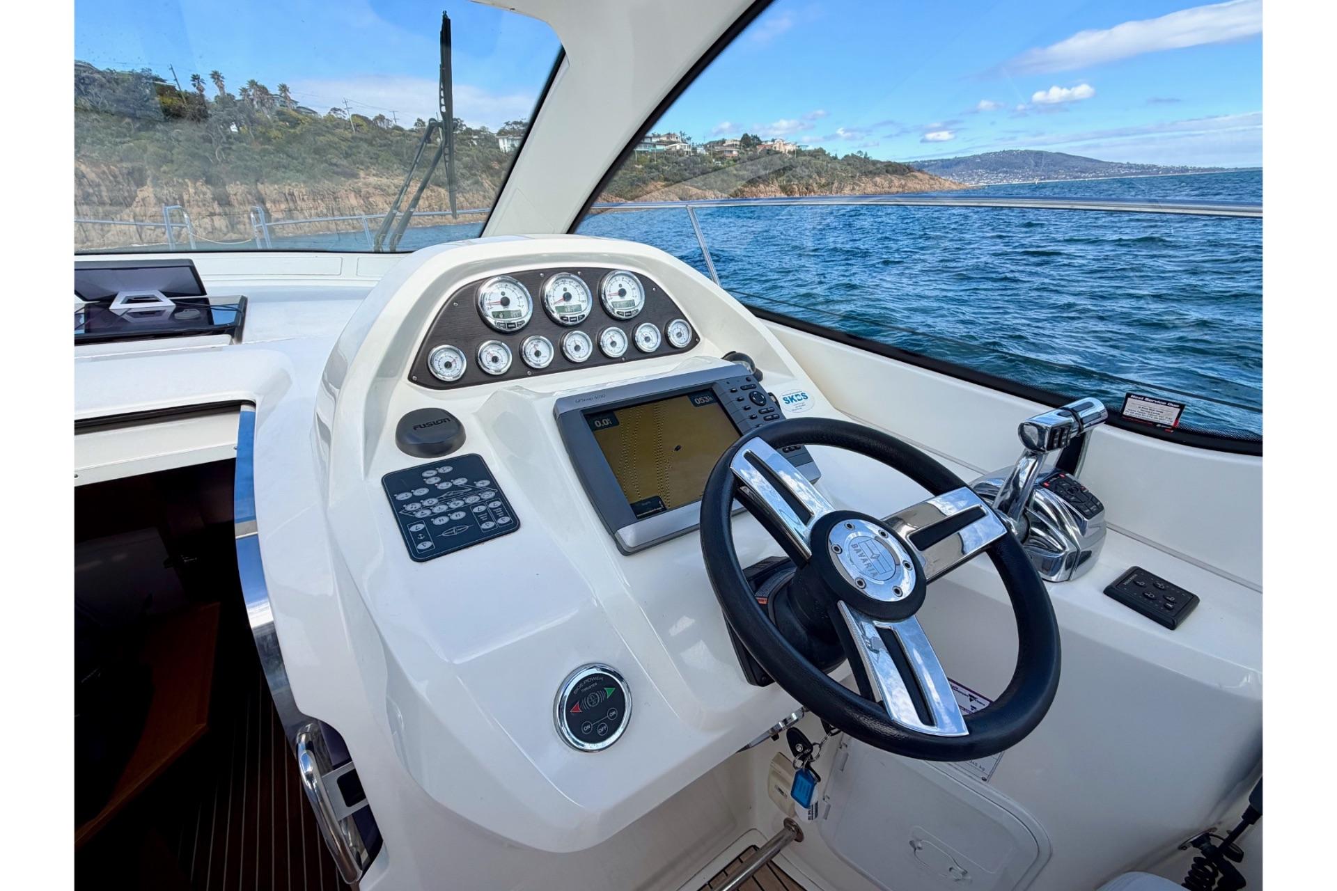 2013 Bavaria 35 Sport Hard Top