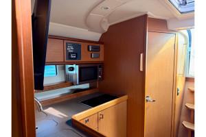2013 Bavaria 35 Sport Hard Top