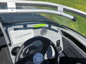Quintrex 430 Fishabout (NEW B65681)