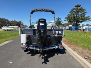 Quintrex 430 Fishabout (NEW B65681)