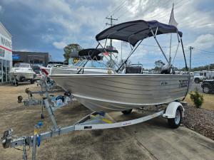 2009 Sea Jay 420 Side Console 2026 Mercury 40HP EFI 5 Hours New Alloy Trailer **Balance of National Mercury Manufacturer warranty until 07/2032 **New Alloy railer **Sensational Value