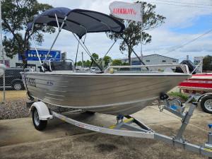 2009 Sea Jay 420 Side Console 2026 Mercury 40HP EFI 5 Hours New Alloy Trailer **Balance of National Mercury Manufacturer warranty until 07/2032 **New Alloy railer **Sensational Value
