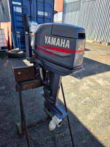25hp Yamaha two stroke short shaft