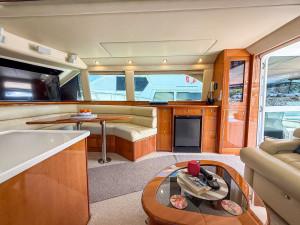 2007 Riviera 47 Open Flybridge
