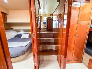 2007 Riviera 47 Open Flybridge