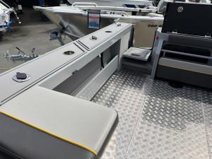 Yellowfin YF-76 Extended Cabin + Yamaha 300hp - In Stock 