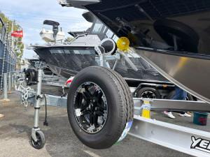 Yellowfin YF-76 Extended Cabin + Yamaha 300hp - In Stock 