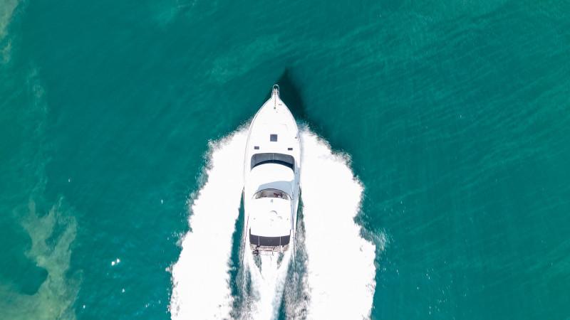2007 MUSTANG M37 FLYBRIDGE 