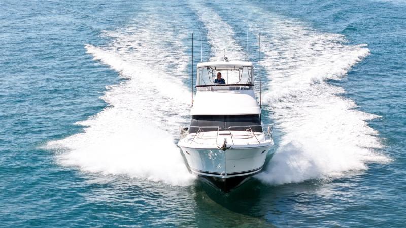 2007 MUSTANG M37 FLYBRIDGE 